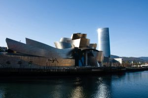 Bilbao: Arte, arquitectura y vida urbana